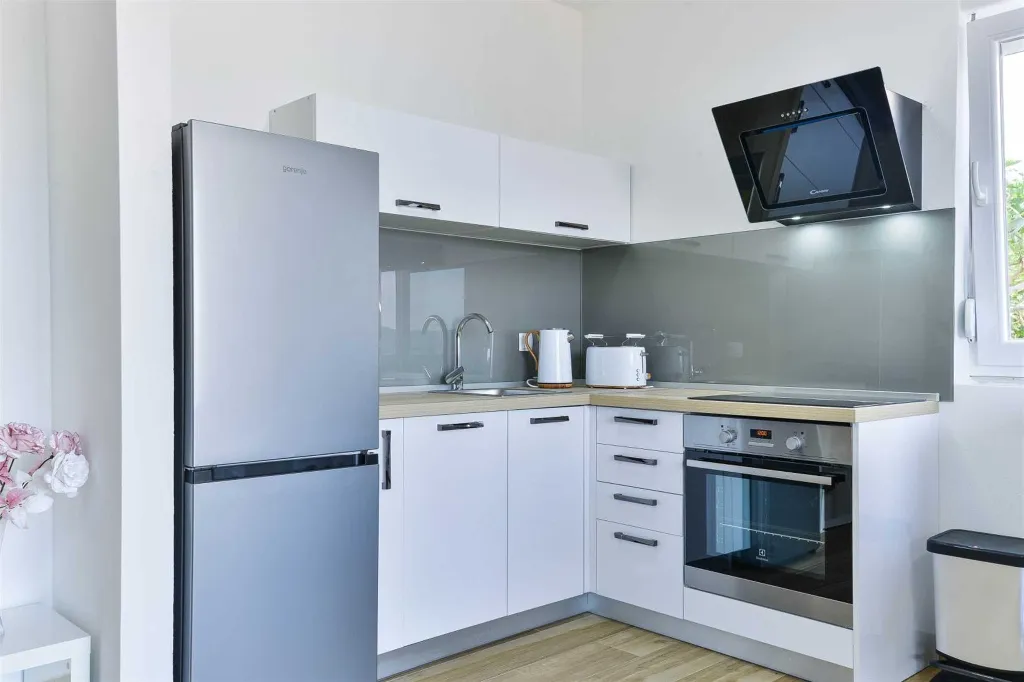 Ground-Floor Apartment in Bibinje for Up to 4