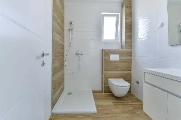 Bibinje 1-Bedroom Apartment for 4 with Sea View