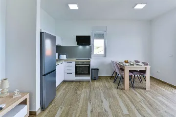 Bibinje 1-Bedroom Apartment for 4 with Sea View