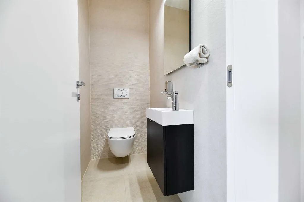 1-Bedroom Sea-View Apartment for 4 in Turanj