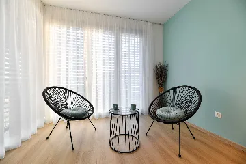 Turanj Apartment with Sea View for Up to 4