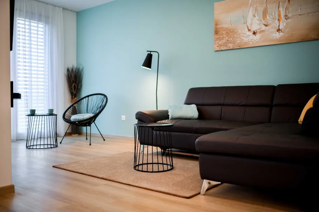 Turanj Apartment with Sea View for Up to 4