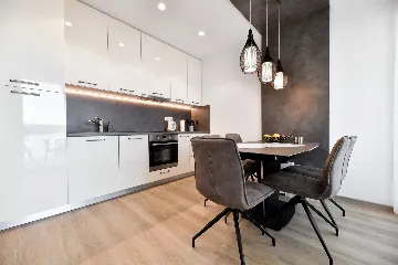 Turanj Apartment with Sea View for Up to 4