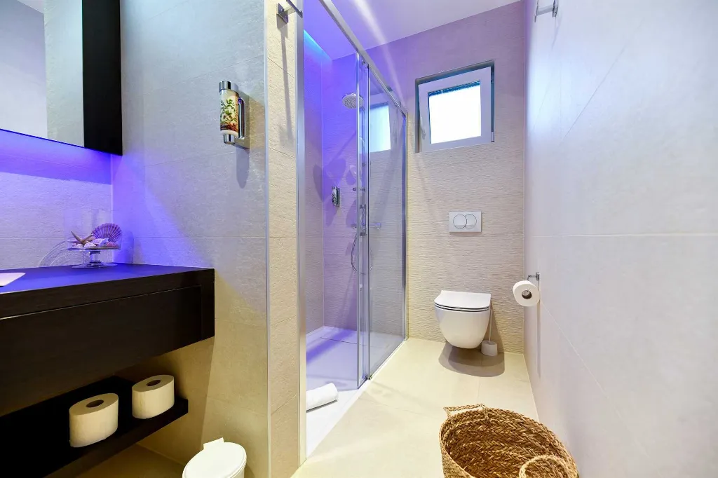 Room in Turanj for 2 with Side Sea View