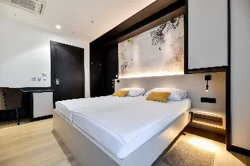 Room in Turanj for 2 with Side Sea View