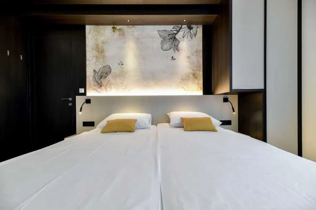 Turanj Double Room with Side Sea View