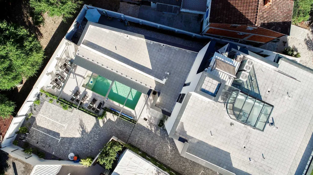 Turanj Studio Apartment for 2 with Heated Pool