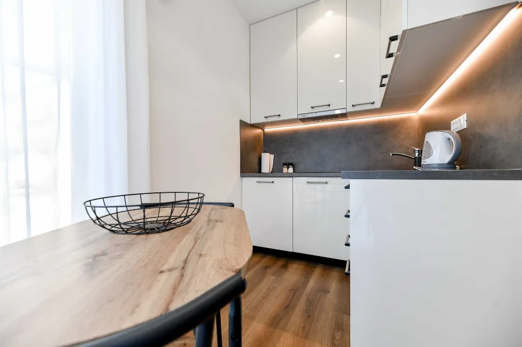 Turanj Studio Apartment for 2 with Heated Pool