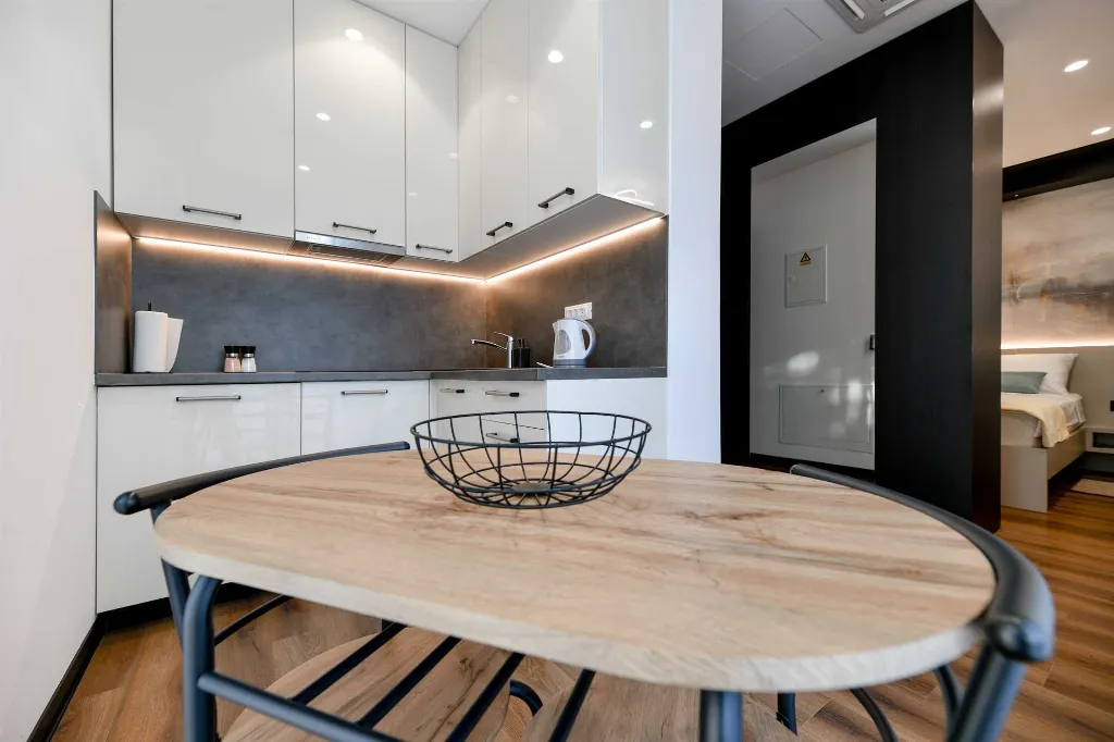 Turanj Studio Apartment for 2 with Heated Pool