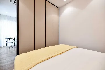 Turanj Studio Apartment for 2 with Heated Pool