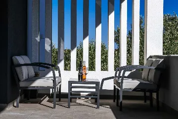 Sveti Filip i Jakov 2-Bedroom Apartment with Sea View