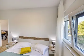 Sveti Filip i Jakov 2-Bedroom Apartment with Sea View