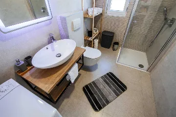 Sveti Filip i Jakov 2-Bedroom Apartment with Sea View