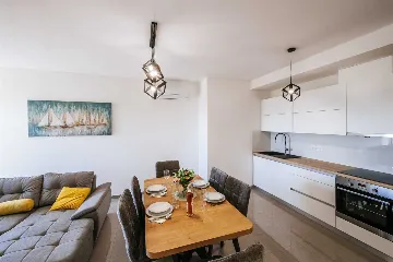 Sveti Filip i Jakov 2-Bedroom Apartment with Sea View