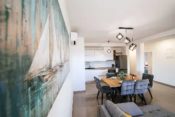 Sveti Filip i Jakov 2-Bedroom Apartment with Sea View