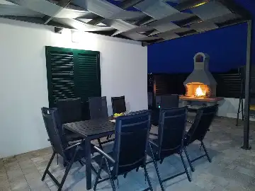 4-Bedroom Villa in Vrsi Mulo with Private Pool