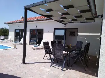 4-Bedroom Villa in Vrsi Mulo with Private Pool