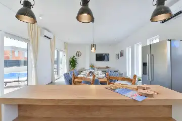 4-Bedroom Villa in Vrsi Mulo with Private Pool