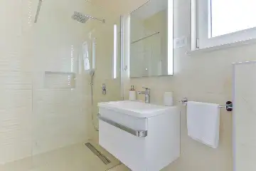 4-Bedroom Villa in Vrsi Mulo with Private Pool