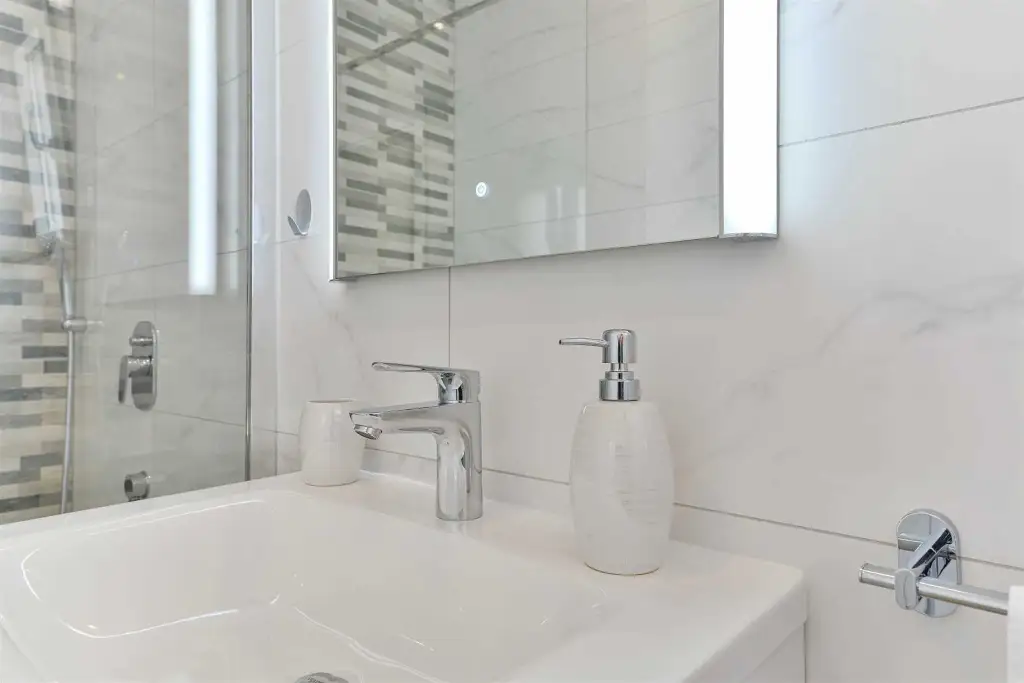 4-Bedroom Villa in Vrsi Mulo with Private Pool