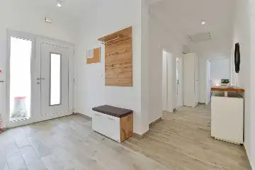 4-Bedroom Villa in Vrsi Mulo with Private Pool