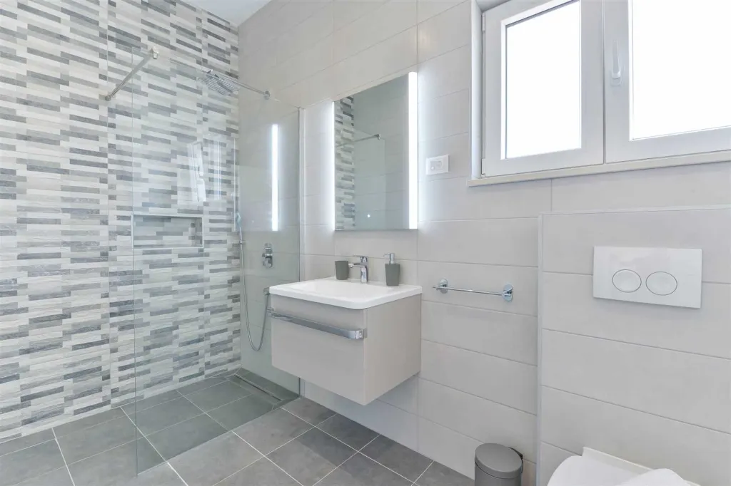 Vrsi Mulo 4-Bedroom Villa with Private Swimming Pool