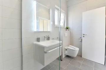 Vrsi Mulo 4-Bedroom Villa with Private Swimming Pool