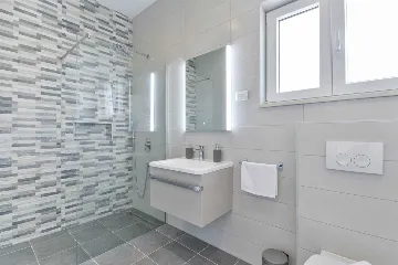 Vrsi Mulo 4-Bedroom Villa with Private Swimming Pool