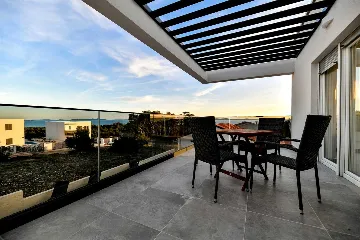 4-Bedroom Villa in Vir with Private Pool & Sea View