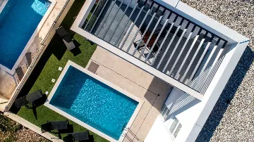 4-Bedroom Villa in Vir with Private Pool & Sea View