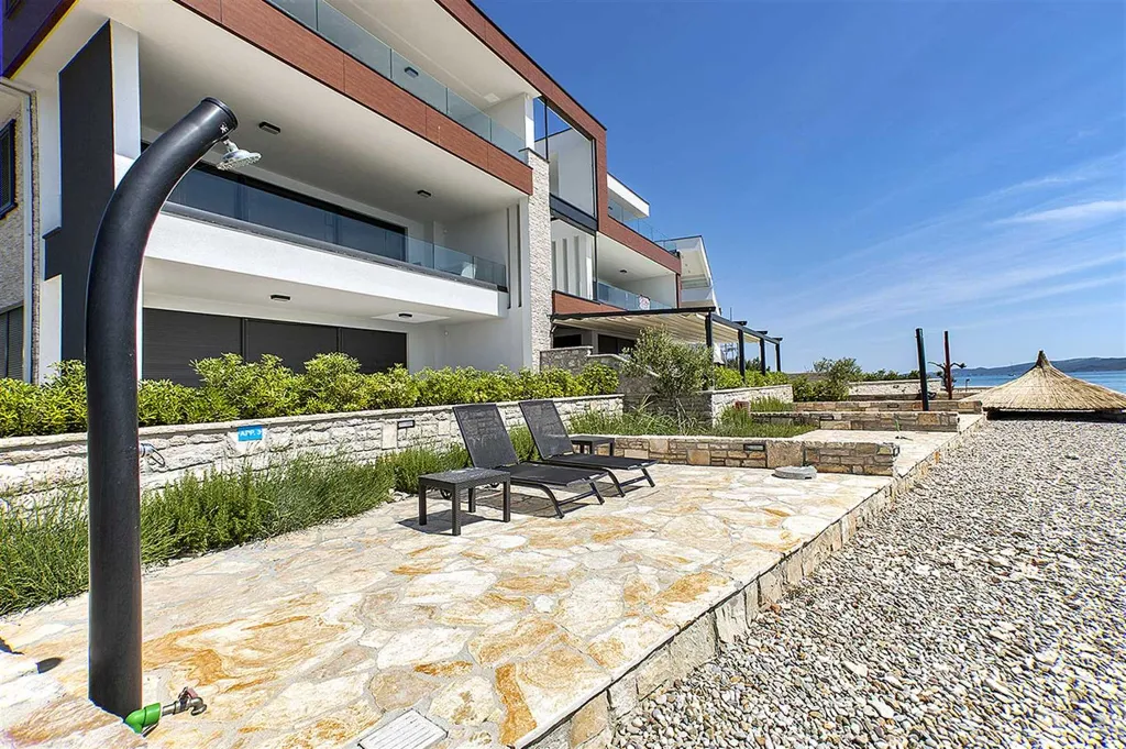 Apartment in Sukošan with Panoramic Sea View