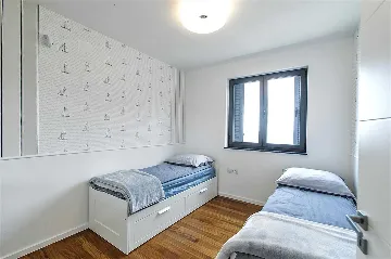 Apartment in Sukošan with Panoramic Sea View