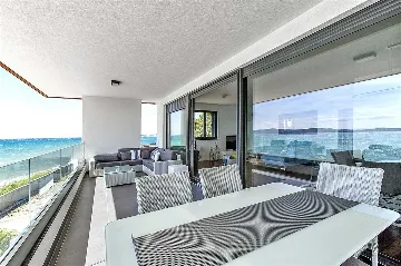 Apartment in Sukošan with Panoramic Sea View