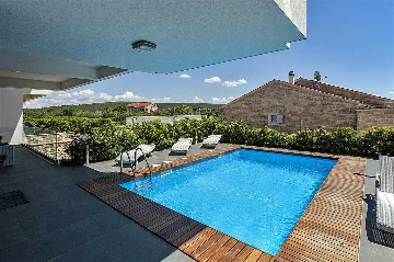 Villa with Pool, Jacuzzi & Sea View in Sukošan