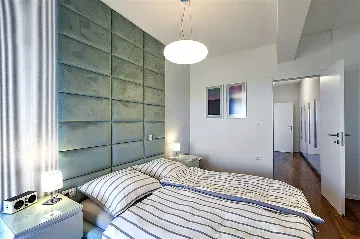 Villa with Pool, Jacuzzi & Sea View in Sukošan