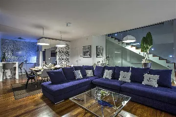 Villa with Pool, Jacuzzi & Sea View in Sukošan