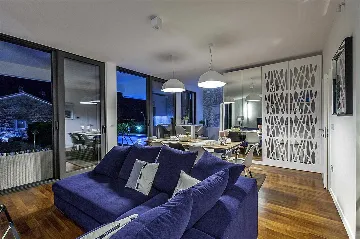 Villa with Pool, Jacuzzi & Sea View in Sukošan