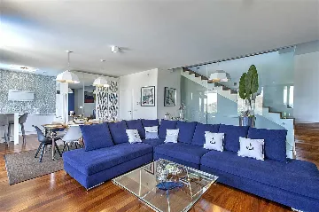 Villa with Pool, Jacuzzi & Sea View in Sukošan