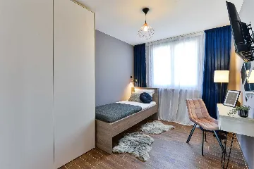 Six-Bedroom Villa for 11 Guests in Zadar