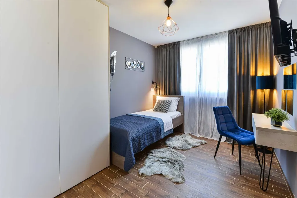 Six-Bedroom Villa for 11 Guests in Zadar