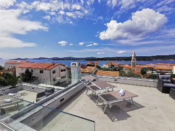 Turanj Villa for 12 with Private Pool & Sauna