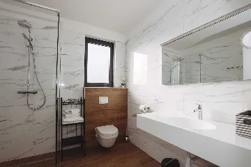 Turanj Villa for 12 with Private Pool & Sauna