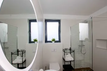 Turanj Villa for 12 with Private Pool & Sauna