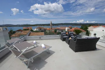 Turanj Villa for 12 with Private Pool & Sauna