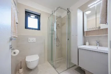 Zadar Diklo Sea-View Apartment for Up to 4