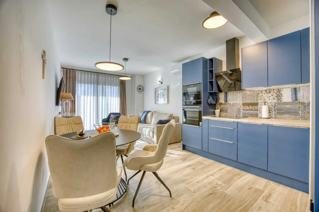 Zadar Diklo Sea-View Apartment for Up to 4