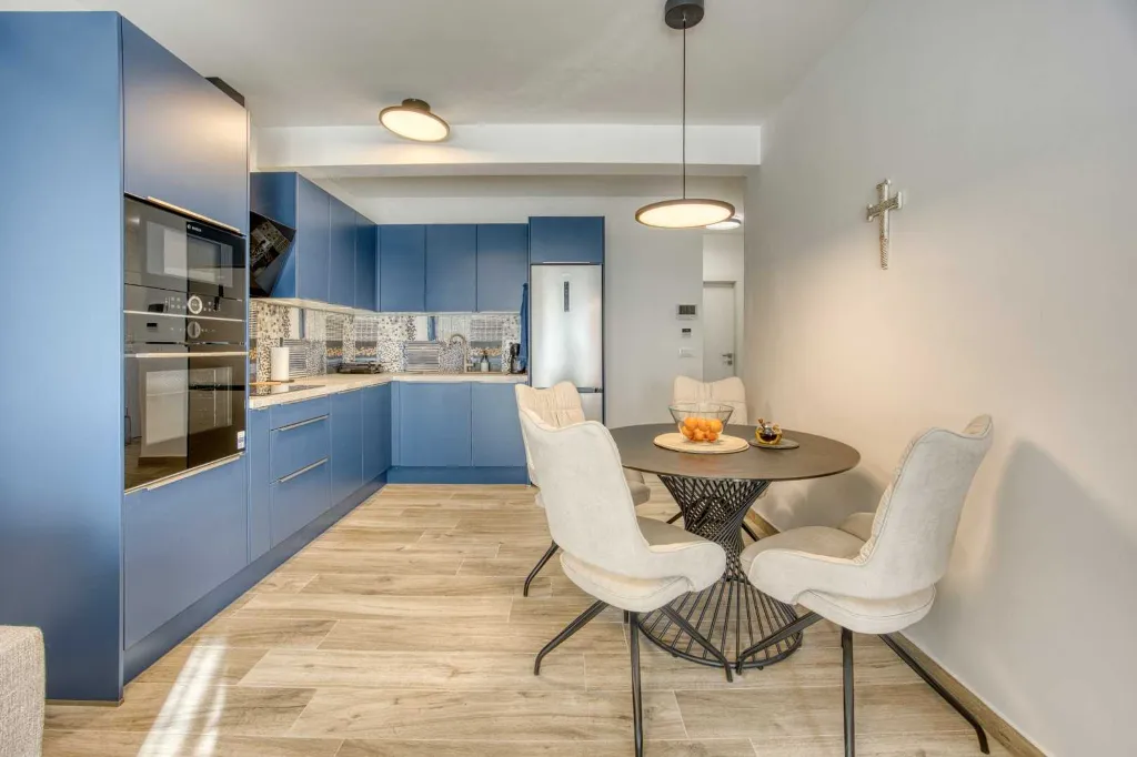 Zadar Diklo Sea-View Apartment for Up to 4