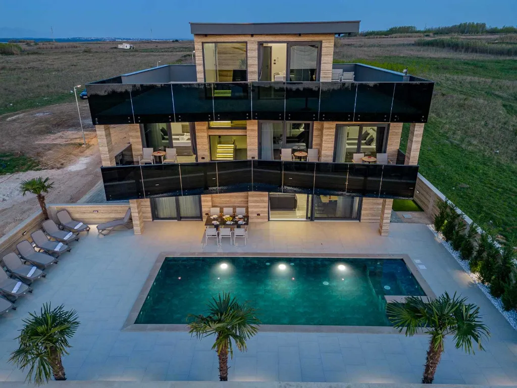 Modern 5-Bedroom Villa in Privlaka for 10 Guests