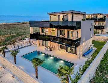 Modern 5-Bedroom Villa in Privlaka for 10 Guests
