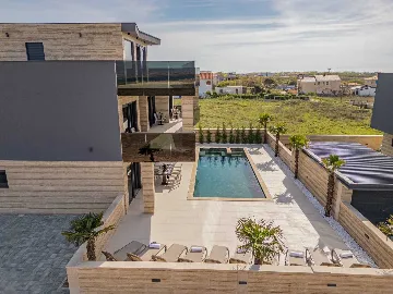 Modern 5-Bedroom Villa in Privlaka for 10 Guests